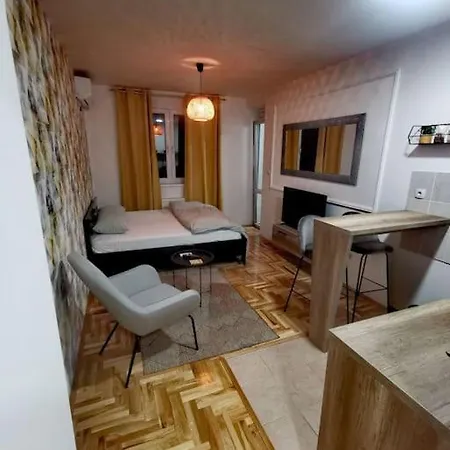 Apartment Apricus